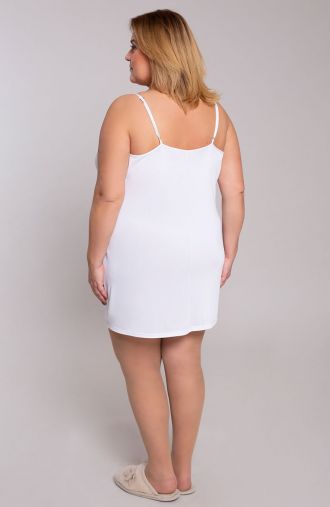 Apatinė baltos spalvos suknelė su petnešėlėmis