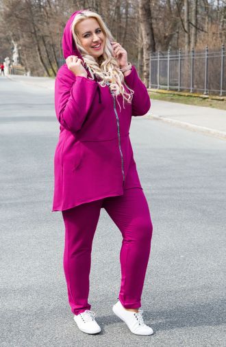 Violetinis sportinis kostiumas su užtrauktuku