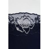 Elegantiškas tamsiai mėlynas kostiumėlis su rožėmis