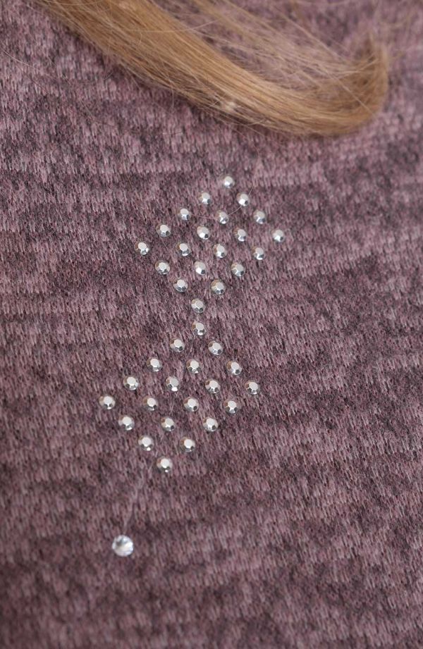Megztinis su kristalais pudros spalvos melanžas