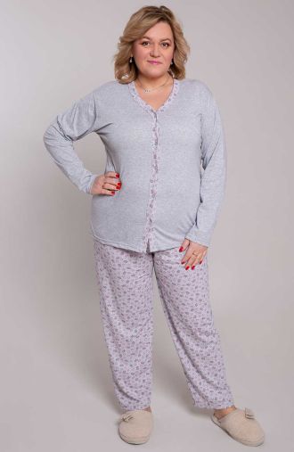 Šviesiai pilkos spalvos medvilnės pižama su raštais