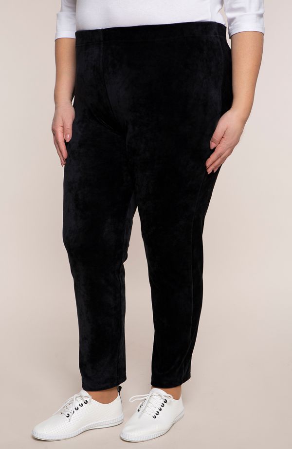 Spodnie dresowe z czarnego weluru