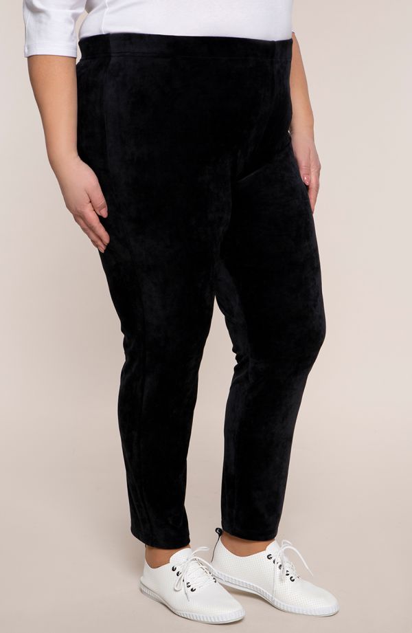 Spodnie dresowe z czarnego weluru