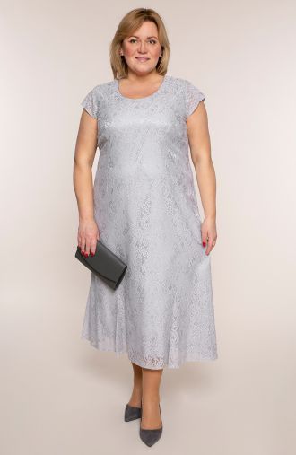 Ilga nėriniuota sidabro spalvos suknelė